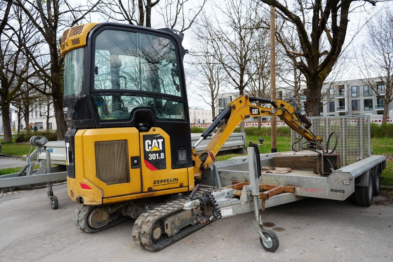 Caterpillar 301.8
