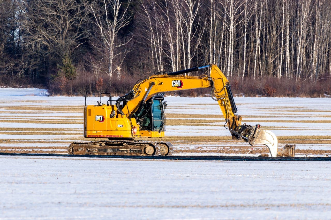 Caterpillar 325