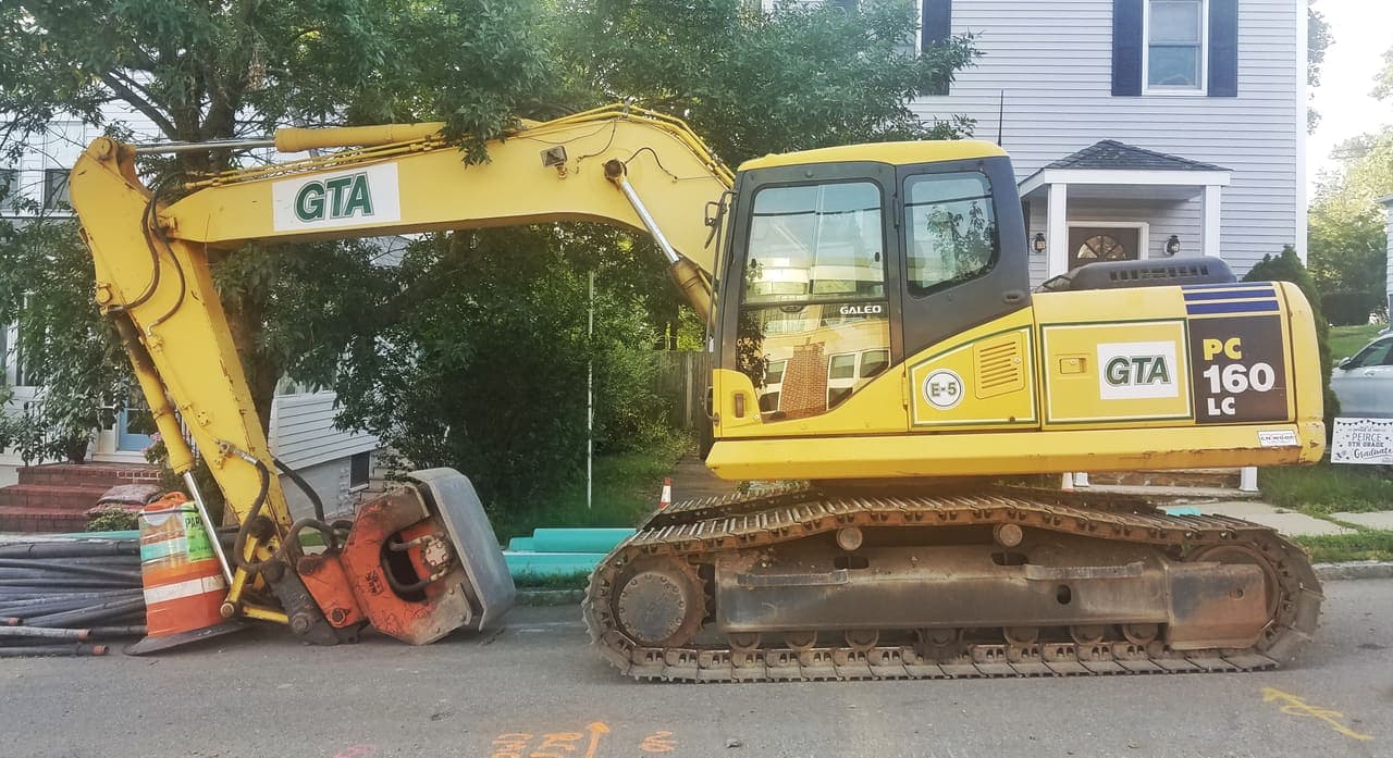 Komatsu PC160
