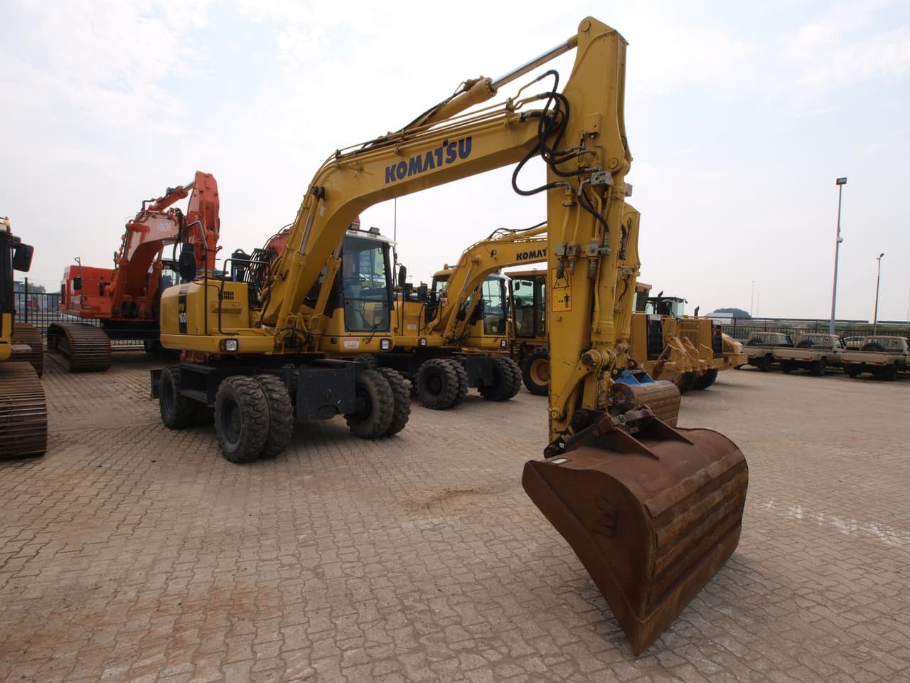 Komatsu PW160