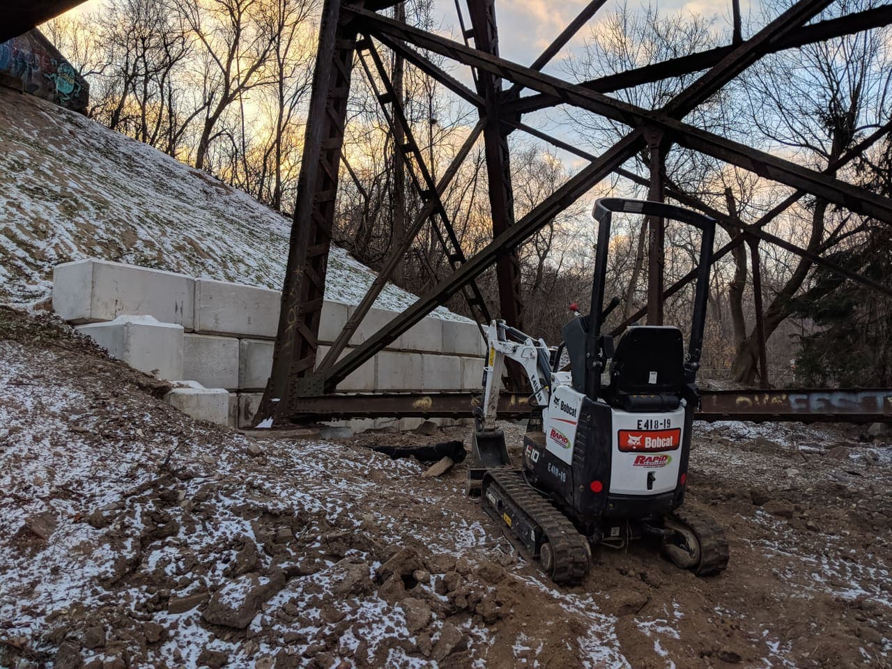 Bobcat E10