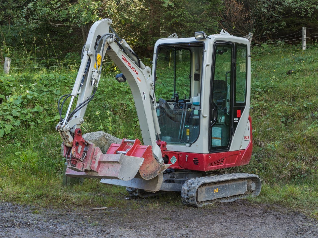 Takeuchi TB216